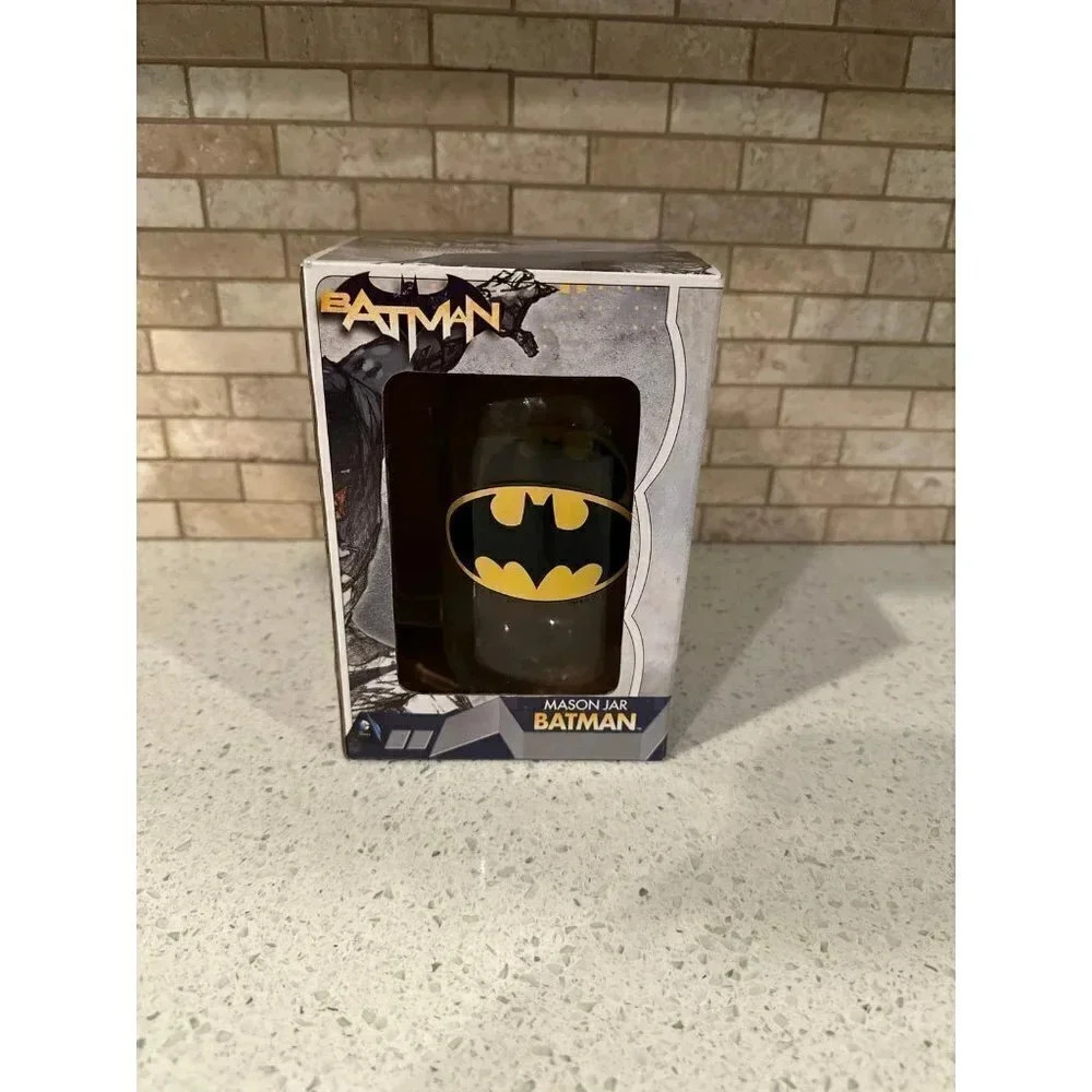 Batman DC Comics Mason Jar Glass Mug With Handle And Lid